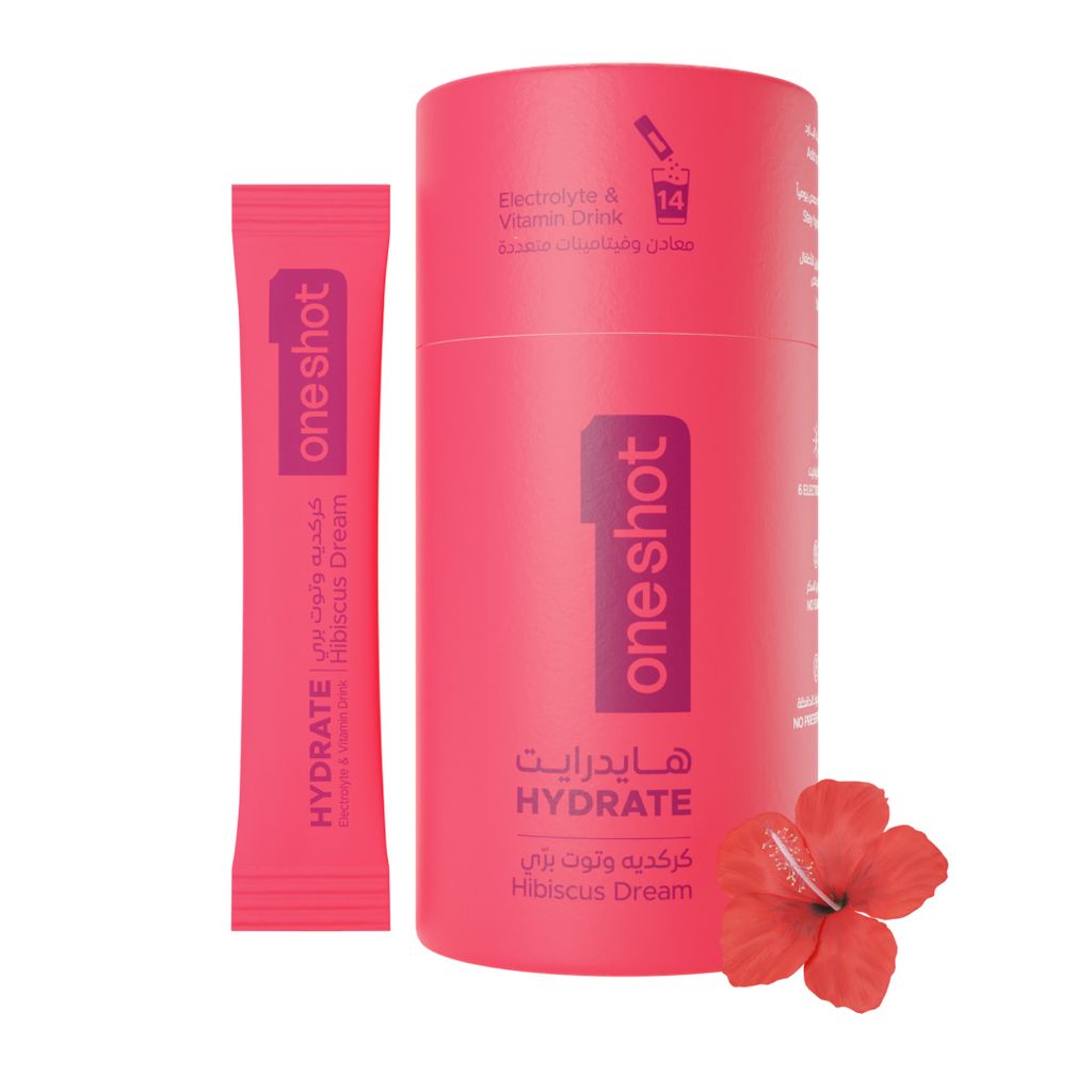 ون شوت ترطيب يومي خالٍ من السكر. معادن وفيتامينات متعددة بنكهة الكركديه والتوت البري المنعشة (١٤ ظرف)